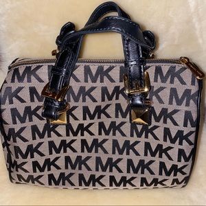 MICHAEL by MICHAEL KORS - NWOT tan/black purse